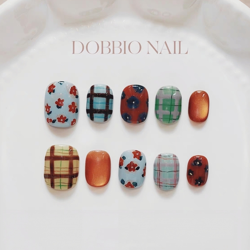 Dobbio【Wild Sequence】Korean Style ins Fresh and Retro Plaid Handmade High-End Wearable Nail Art Pieces Dobbio【Wild Sequence】Korean Style ins Fresh and Retro Plaid Handmade High-End Wearable Nail Art Pieces