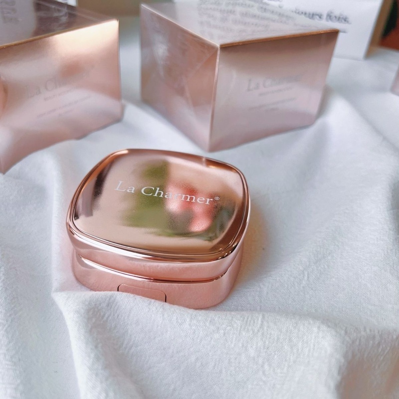 Quanyi Light Luxurious Flawless Cushion Bb Cream