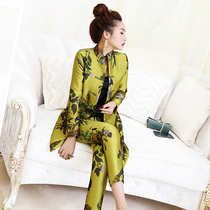 Improved version of Cheongsam retro small feet pants suit womens 2020 autumn and winter new padded foreign style fashion two-piece set