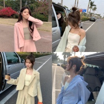 Elastic comfort ~ Pink lingerie outside wearing an explicit and slim fit harness jacket woman 2022 spring and summer