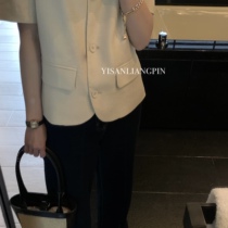 Korean entoni ~ minimalist temperament style small balsamic wind short sleeve rice white suit jacket blouse women 150 small subs