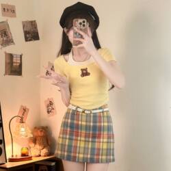 ສີຄີມຫມີຍາວ fabric Pig Original Sweet Cool Style Slim Version Waist Slimming T Rainbow Check JK Uniform Cos