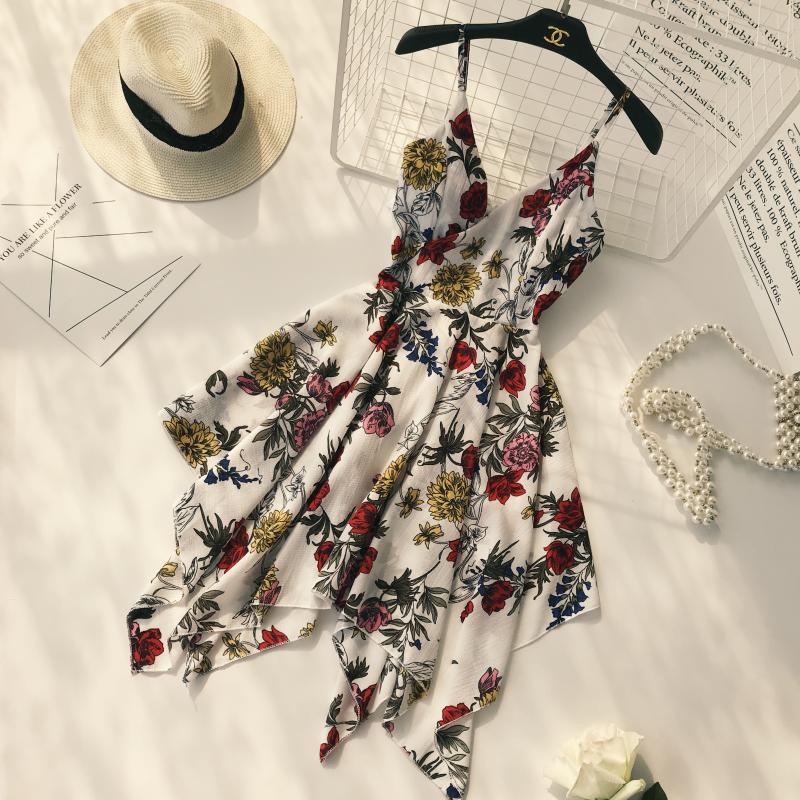 Ins siêu lửa net màu đỏ bên bờ biển kỳ nghỉ V-Cổ in quây strap cao eo là mỏng không thường xuyên hem dress nữ chân váy xếp ly dài