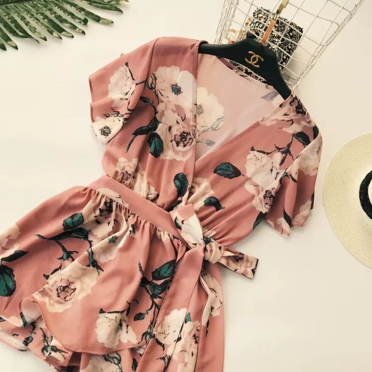 Siêu đẹp ngọt ngào hoa in v- cổ bay bay tay áo trái tim máy giả hai mảnh của bất thường ren váy quần jumpsuit đầm sơ mi thắt eo