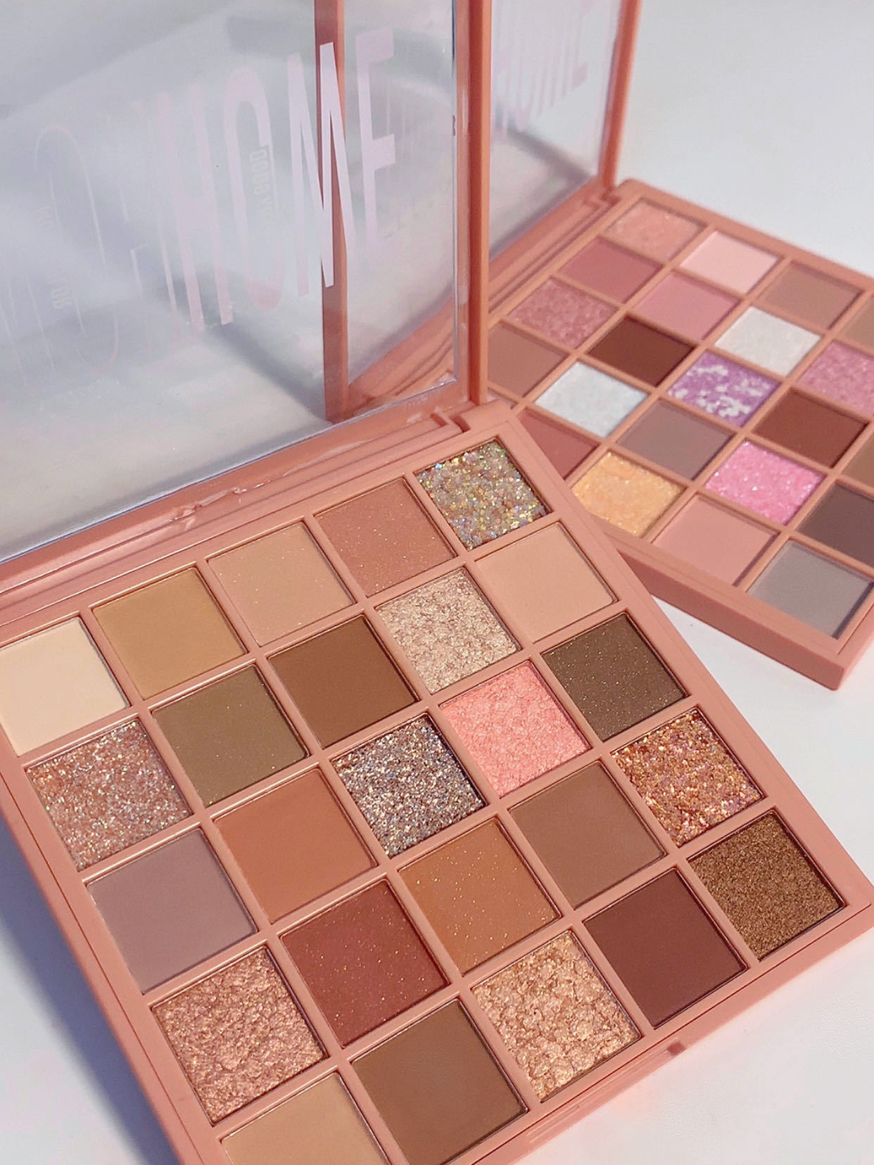 LIPHOP Play in turn colors 25 color eye shadow disc pearly matt earth color autumn and winter daily 100 lap