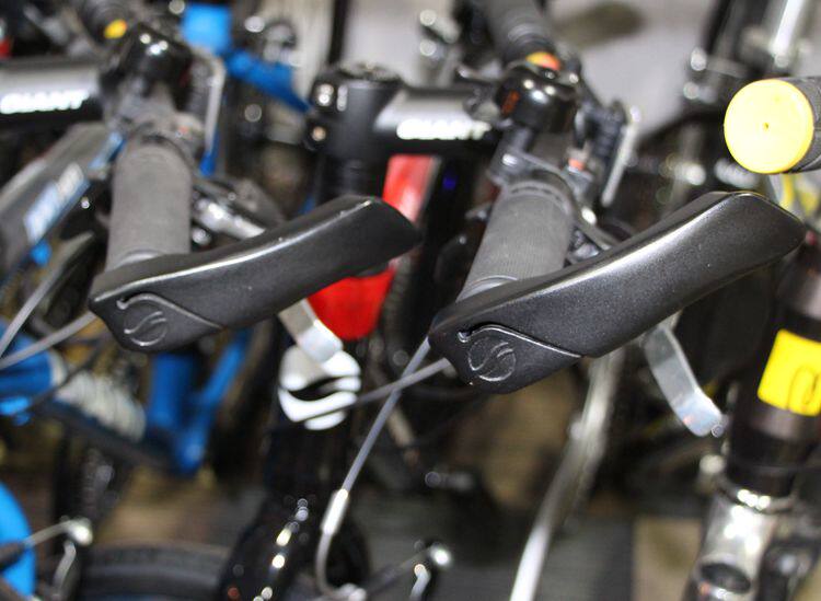 Poignées de vélo GIANT - Ref 2344365 Image 30