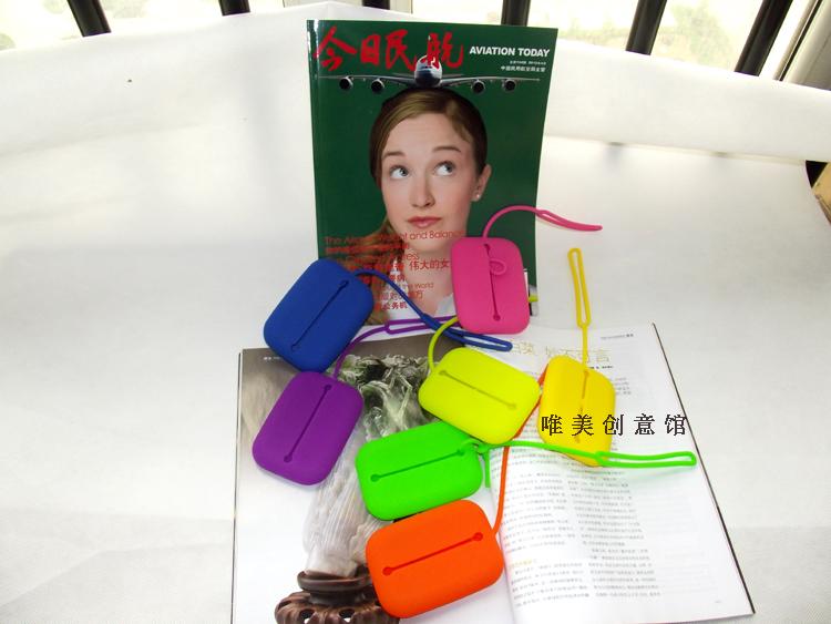 Phiên bản tiếng Hàn Mềm silicon key bag bus card set gói thẻ vận chuyển gói gói gói nam nữ Gói doanh nghiệp tùy chỉnh logo ví móc khóa giá tốt