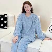 88406 бархатный покалывание круглой шеи голубой