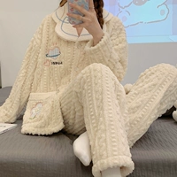 38328 точечный поворот клетчатого цветочного цветового цвета