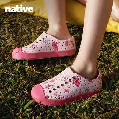 native Детские летние тапочки в стиле Crocs, мультяшные босоножки, пляжная обувь для мальчиков, лето 2026 года, легко надевать