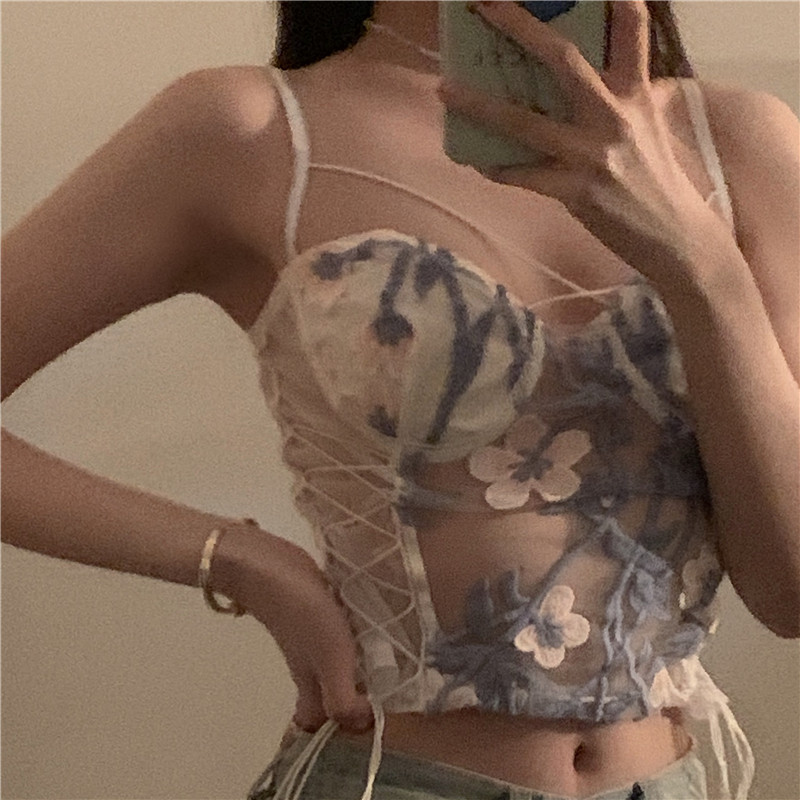 Sweet and spicy design sensation Chest Lace Underwear Little Harness Vest Woman Outwear Spring Summer Seduces Sexy Hot Girl Blouse