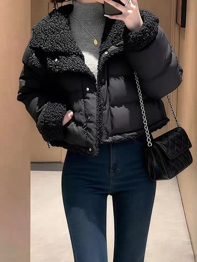 Fashionable and Stylish Black Lamb Wool High-Neck 90% down Puffer Jacket for Women, New Autumn and Winter Short Coat
