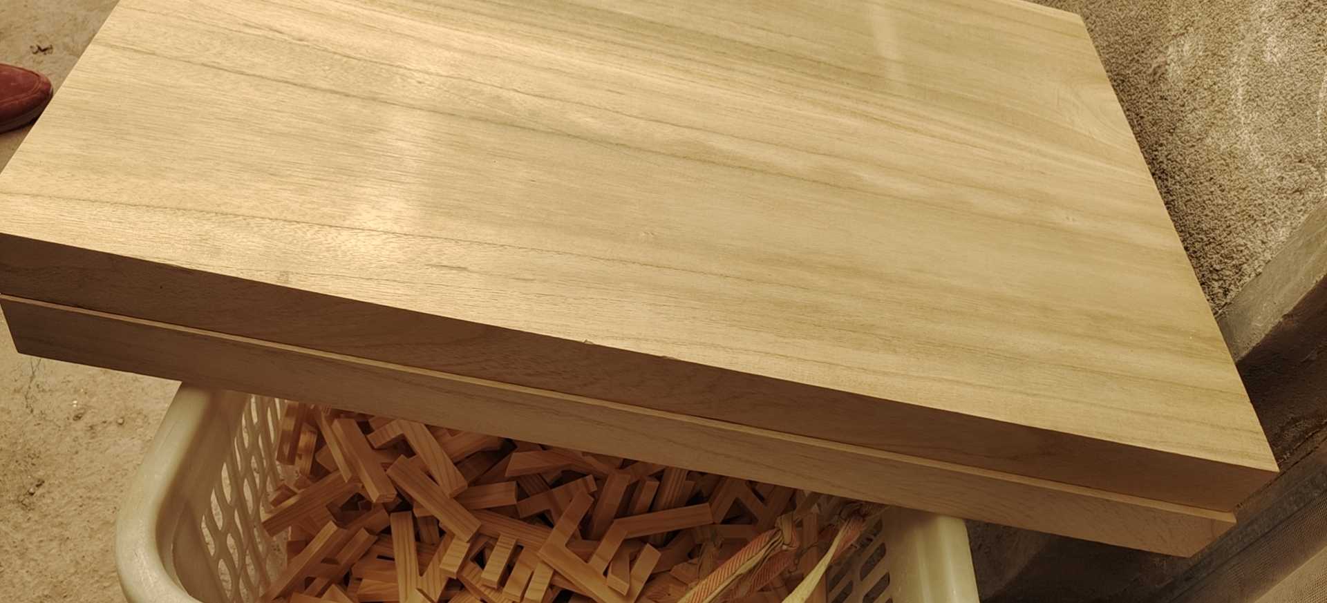 Paulownia wood solid wood boardtung wood furniture board solid wood decoration solid wood board paulownia partition 75*50*5cm can be customized