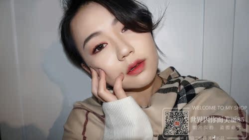 1 gói COS Yingcuo Harajuku rượu vang đỏ xanh xanh tím bạc hồng eyeliner mắt và đôi môi dual-sử dụng bóng mắt son môi lông mày bút chì chi ke mat
