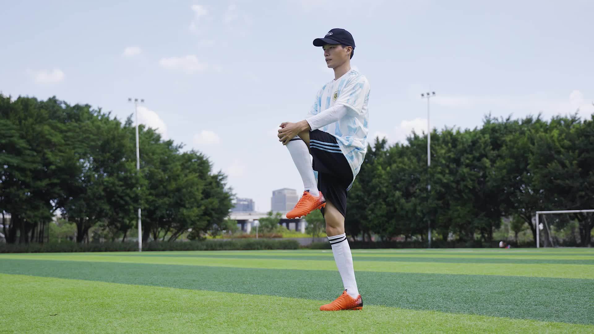 Cristiano Ronaldo Indoor Soccer Cleats for Kids Men ODM