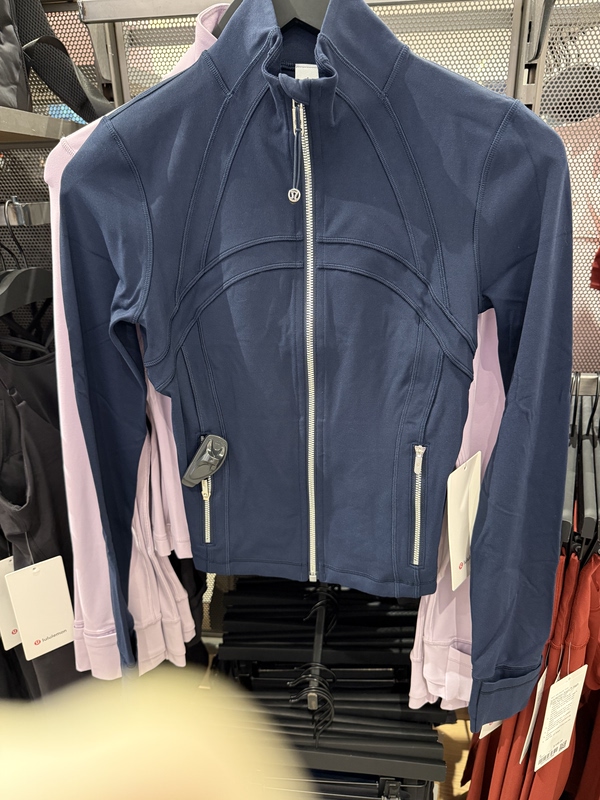 Direct Shipping from Canada Lululemon Define Navy Blue Silver Short Style Short Style Short Style