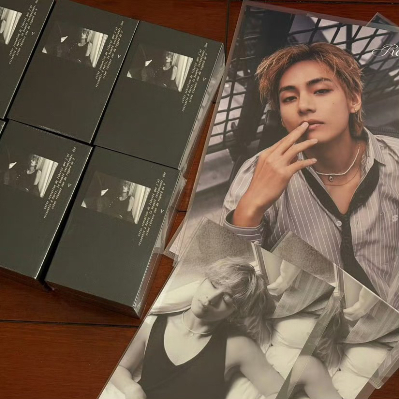 In Stock, Unopened, Free Shipping, Kim Taehyung Rêvé Photobook, V Photo Book Paris Taehyung, Bts In Stock, Unopened, Free Shipping, Kim Taehyung Rêvé Photobook, V Photo Book Paris Taehyung, Bts