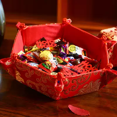 Creative wedding banquet melon seeds candy fruit plate Chinese style dried fruit box wedding supplies wholesale festive brocade fruit plate