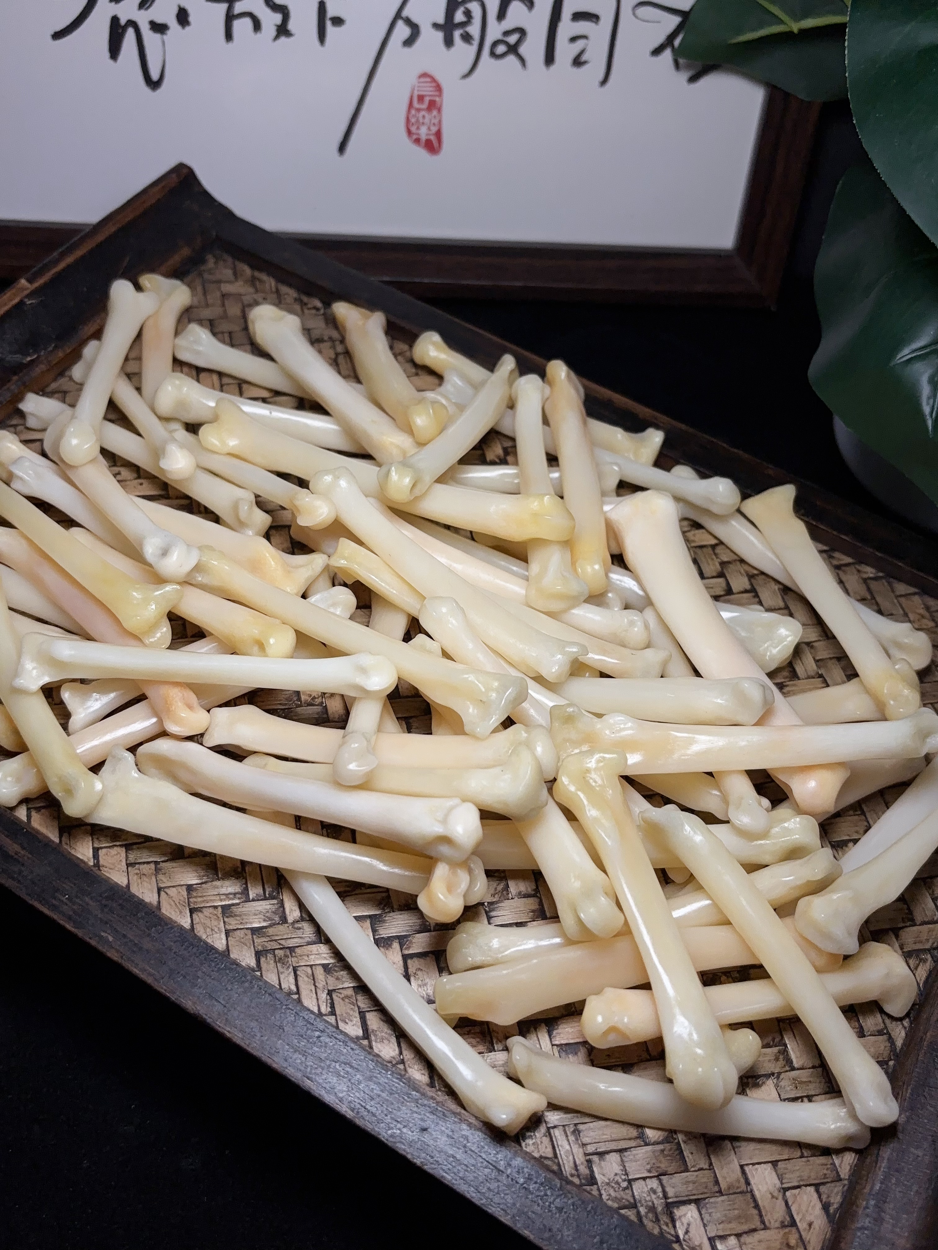 Боковая кость из лисьей кости, маленькая палочка из кости, ручка, кусок лисьей кости, материал пятилетней давности, имеет хорошую маслянистость.