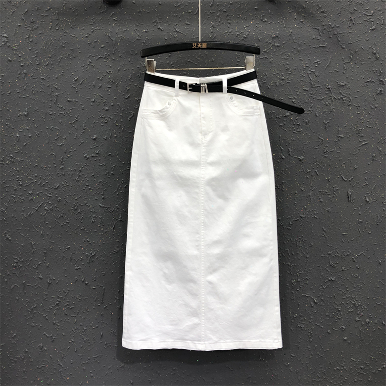 Back Slit Mid-Length Skirt for Women, Summer 2026 New Style, Hong Kong Style, High-Waisted, Slimming, Unique White Bodycon Straight Long Skirt