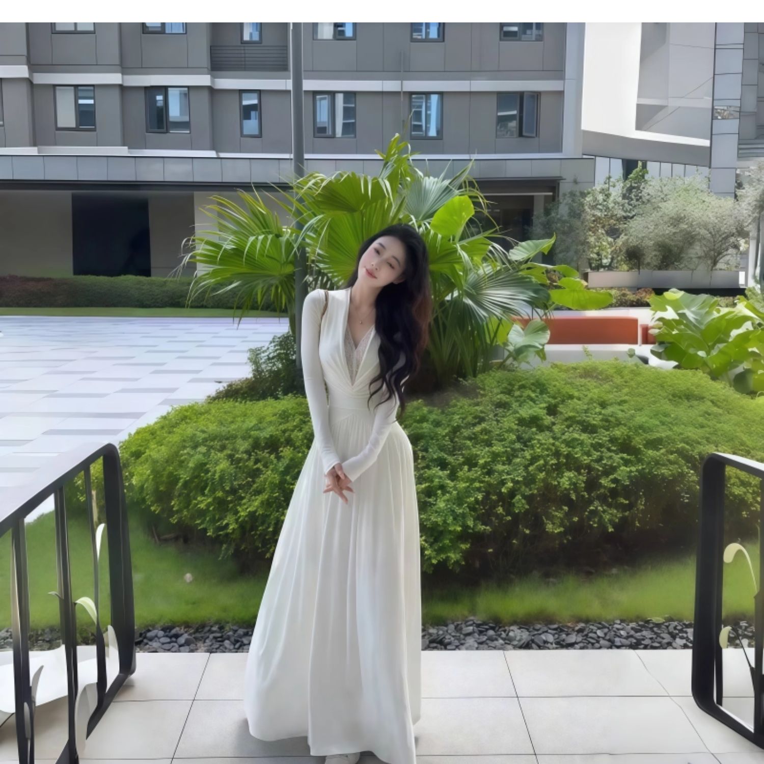 instahot 순수한 욕망 깊은 v 품격 데이트 화이트 여성 드레스 2026 봄 새로운 연회 레이스 드레스 상세 이미지 3