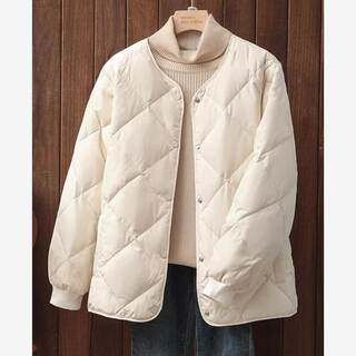 Quilted Cotton Coat with a Unique Design, Lightweight down Cotton Jacket for Women, Short Style, New Winter Puffer Jacket, Fashionable and Simple
