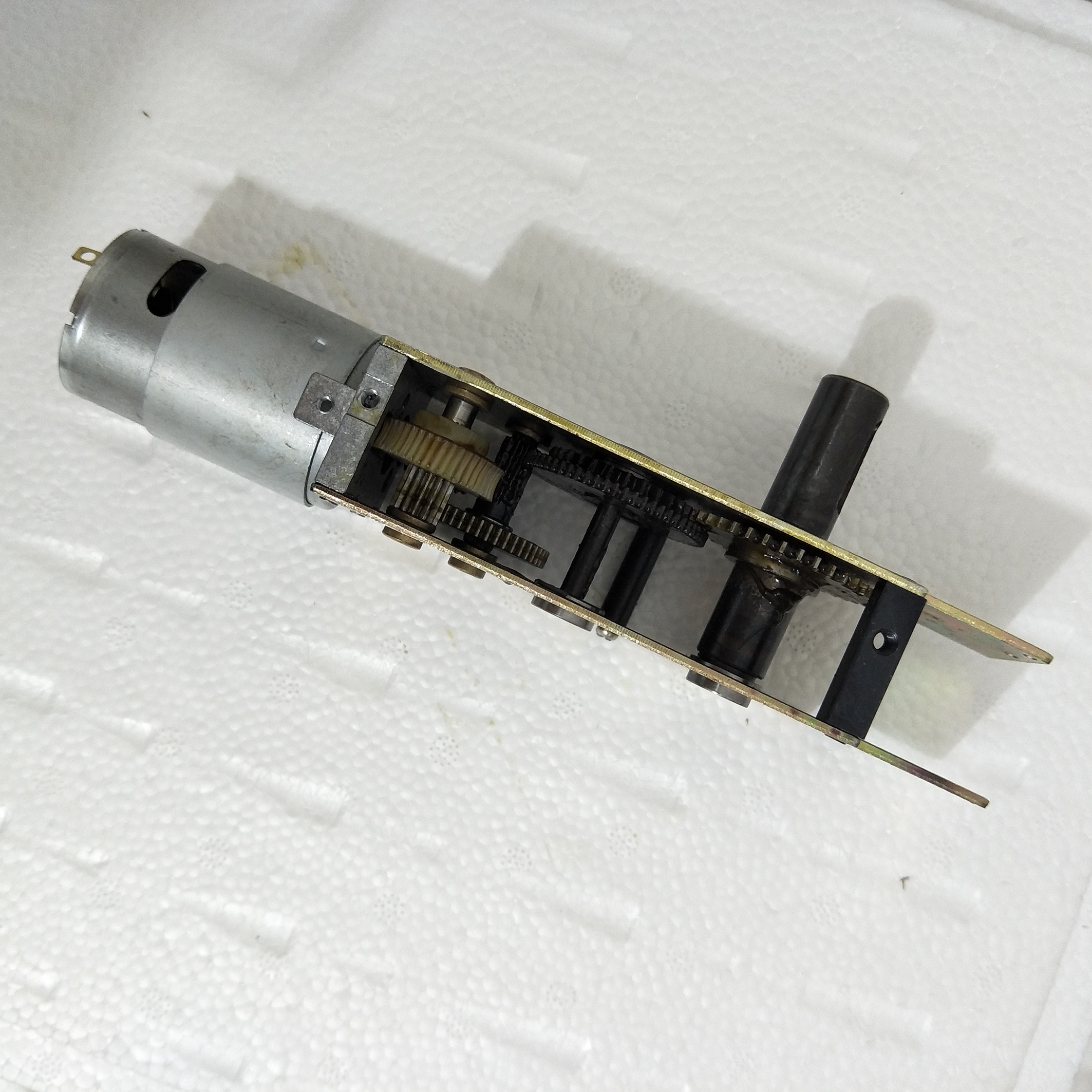 Special offer DC worm gear motor 12V 2 5 rpm 24V 5 rpm Self-locking slow speed low speed shaft diameter 14mm
