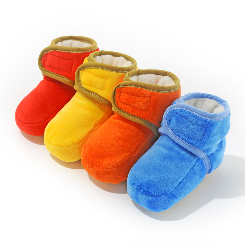 Baby cotton shoes 0 - 1 year 6 - 12 months autumn and winter to add the baby soft sole thickening warm shoes will not fall 3 new births