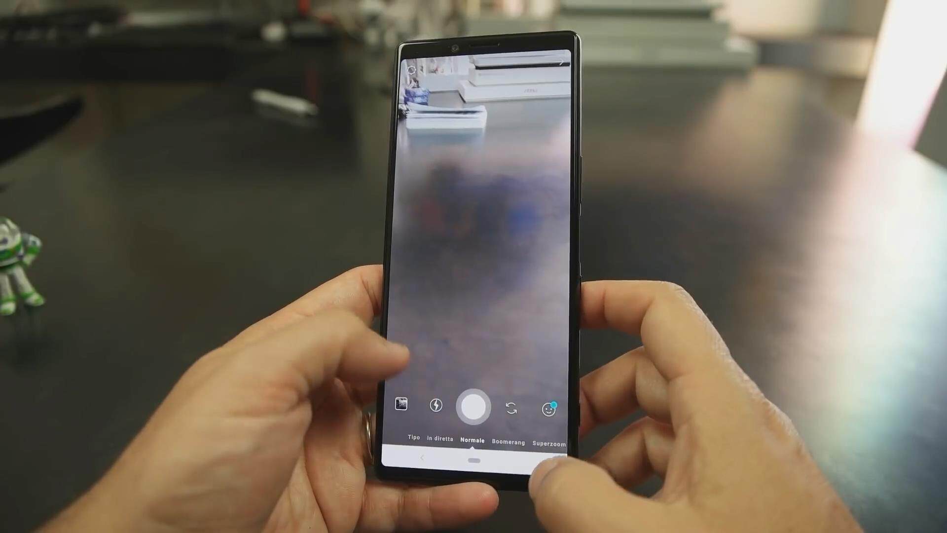 索尼Xperia1，浑然天成！