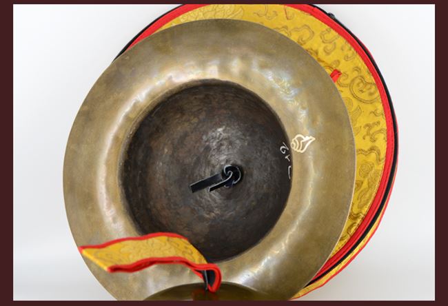 Nhạc cụ Nepal, mũ và bát nhỏ, chũm chọe kiểu cũ, chũm chọe âm thanh, chũm chọe lớn, nhạc cụ Phật giáo Tây Tạng, chũm chọe Lạt ma - Nhạc cụ dân tộc