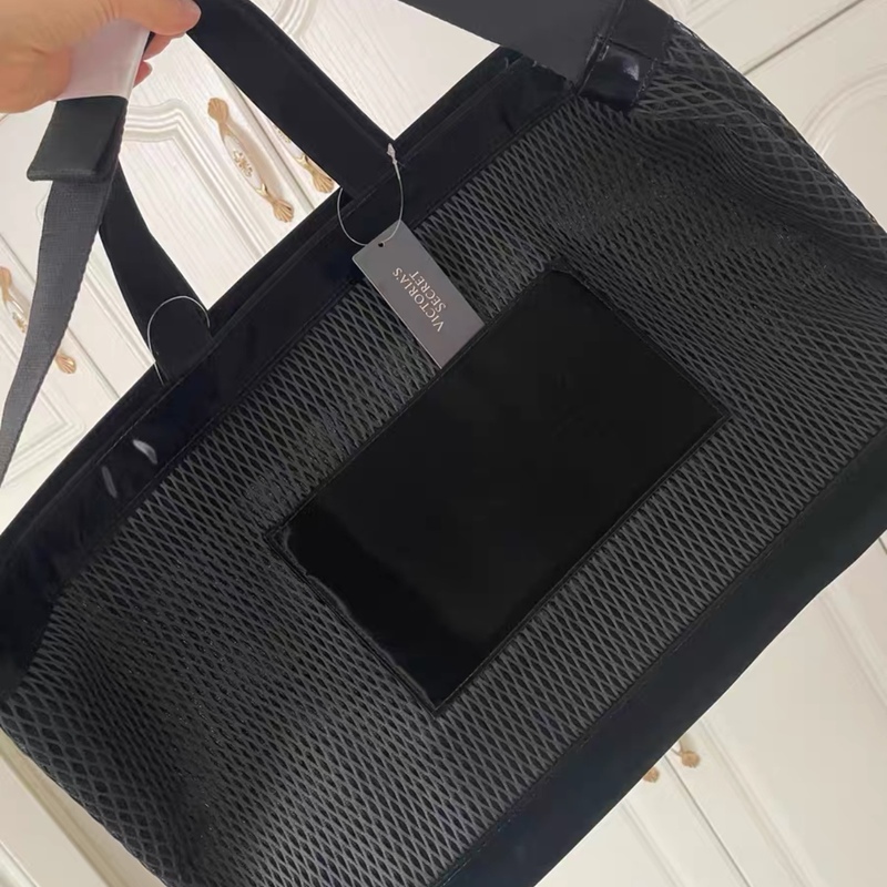 Victoria's Secret Vs. Victoria's Secret Canvas Shoulder Bag Large Capacity Gym Bag Travel Tote Bag Victoria's Secret Vs. Victoria's Secret Canvas Shoulder Bag Large Capacity Gym Bag Travel Tote Bag
