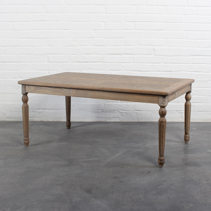 Make old solid wood rattan choreography with small family style retro coffee table log single-layer field Garden Sculpture Flower Square Table