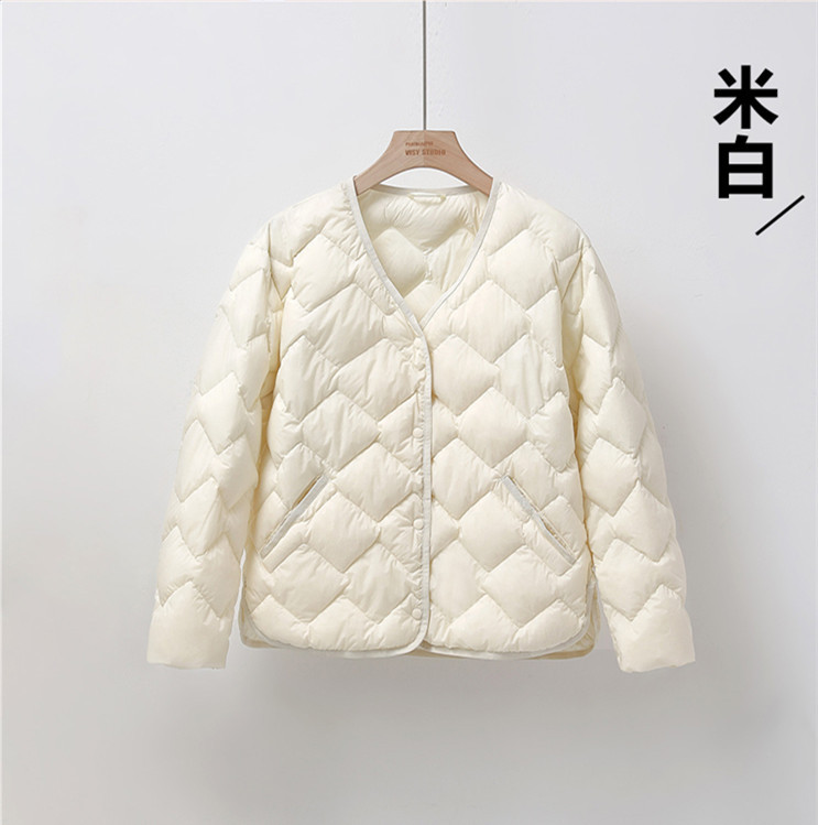 2025 Autumn/Winter New Lightweight down Jacket Women's High-End Lightweight down Casual Warm Portable Short Coat Trendy 2025 Autumn/Winter New Lightweight down Jacket Women's High-End Lightweight down Casual Warm Portable Short Coat Trendy