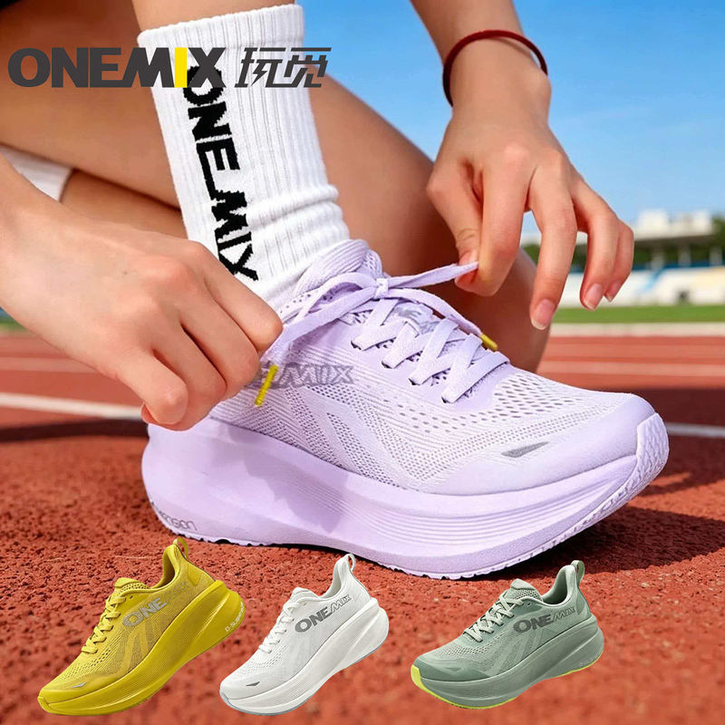 New Model of Running Shoes with Cloud-Like Cushioning, Shock-Absorbing Knee Protection, Low Saturation, Unisex, Cushioning and Breathable New Model of Running Shoes with Cloud-Like Cushioning, Shock-Absorbing Knee Protection, Low Saturation, Unisex, Cushioning and Breathable