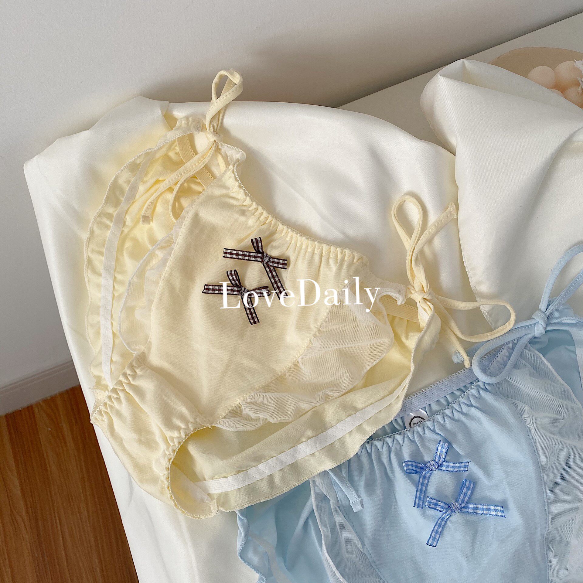 Happy every day, light yellow dress~ Japanese cute and sweet lace up ruffled cotton low-waisted women's panties 088