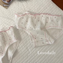 Vow of love ~ Gentle white small floral pure cotton comfortable rose printed low-waist womens underwear student briefs 273