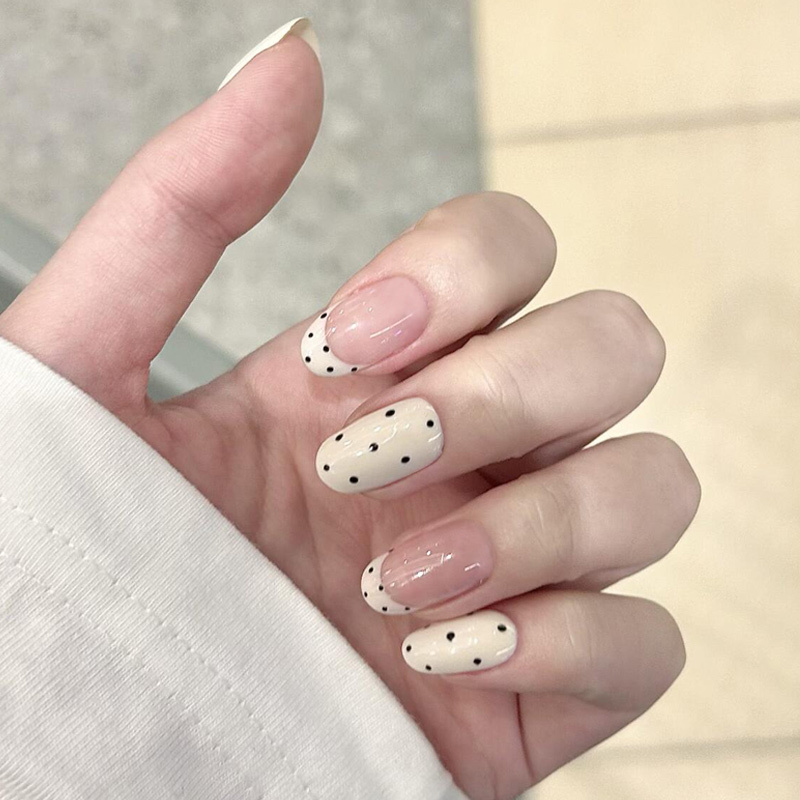 Handmade Korean-Style Milky White Polka Dot French Press-On Nails ins Style Short Manicure 2026 New Model High-End Look That Makes Skin Look Fairer