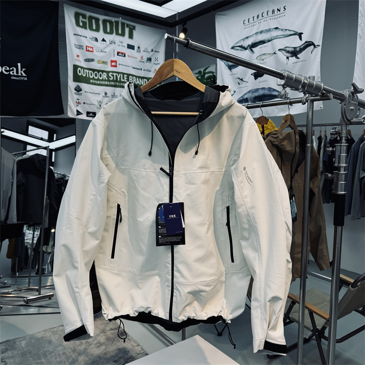 Affordable Series Fully Taped Storm-Level Waterproof Unisex Outdoor Mountain Hardshell Jacket with Hood