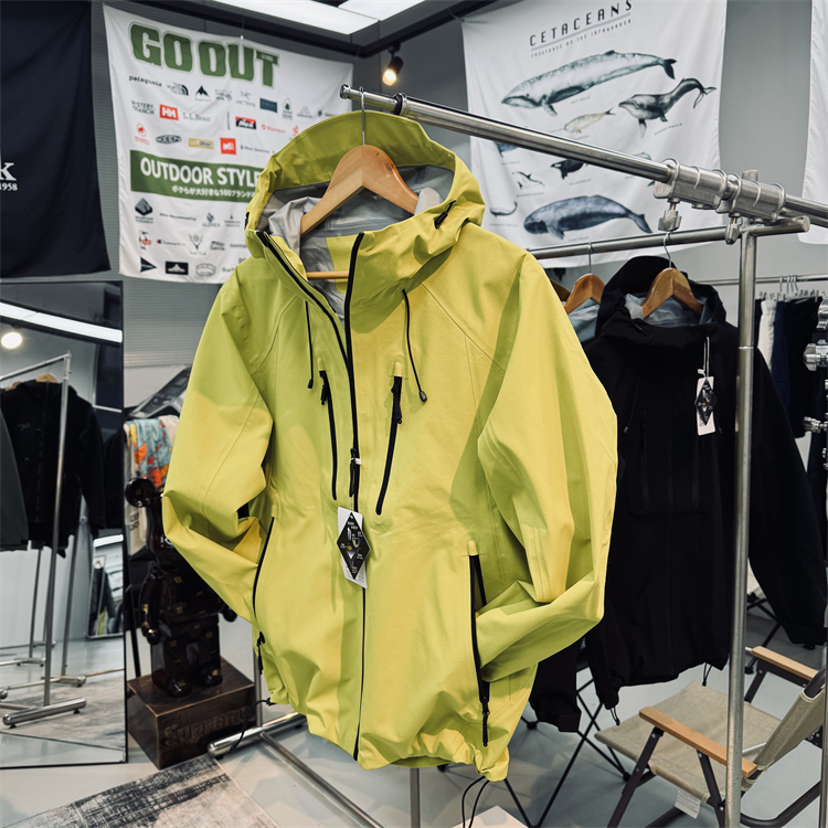 Affordable, Fully Taped, Windproof, Breathable, Rainstorm-Resistant, Wear-Resistant, Scratch-Resistant, Unisex Outdoor Hardshell Jacket
