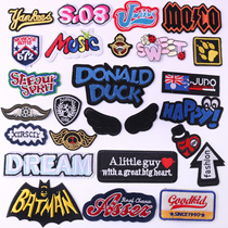 Fashion trumpet emblem patch patch patch down denim pants dress decoration small hole embroidery decal