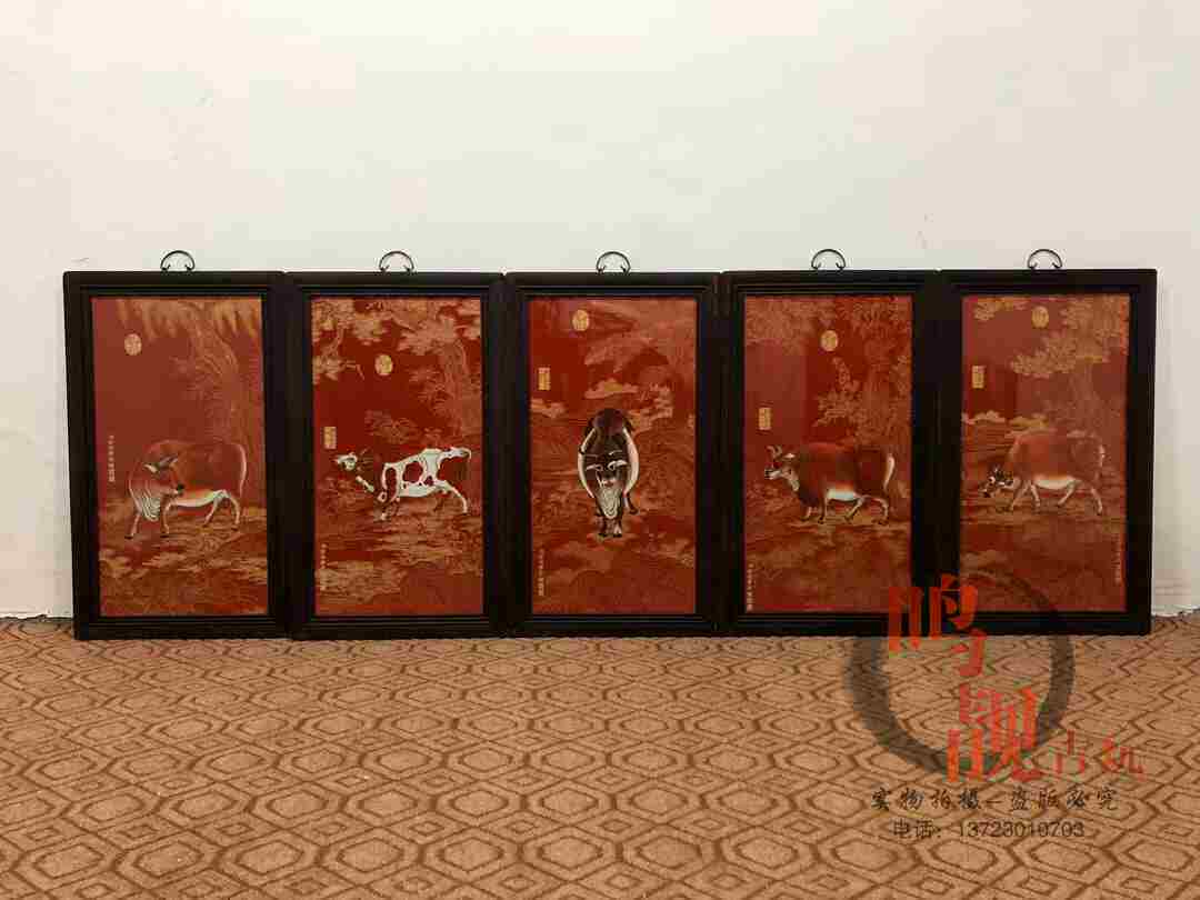 Countryside collection of old porcelain plate painting (Lang Shining) Master works in red wood inlaid porcelain plate with pinched pinch of five cows