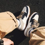 Небольшая дизайнерская обувь, кроссовки для влюбленных, в американском стиле