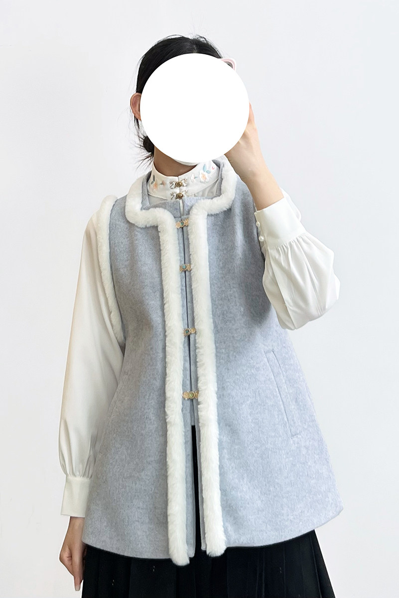 китайский костюм 醉雨朵原创汉服女比甲明制方领短袄秋冬款立领对襟加厚衬衫马面裙 Drunk rain flower
