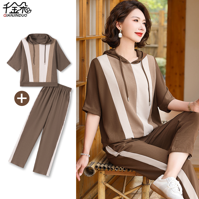 Mom's Summer Hooded Sweatshirt, Loose Fit to Cover the Belly, Middle-Aged and Elderly Women's Summer Sports Suit, Noble Lady Short-Sleeved T-Shirt