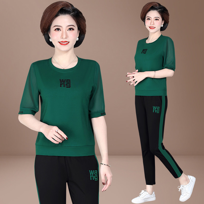 Middle-aged mother summer dress short-sleeved top 2021 new foreign style large size middle-aged and elderly sportswear suit female two-piece set