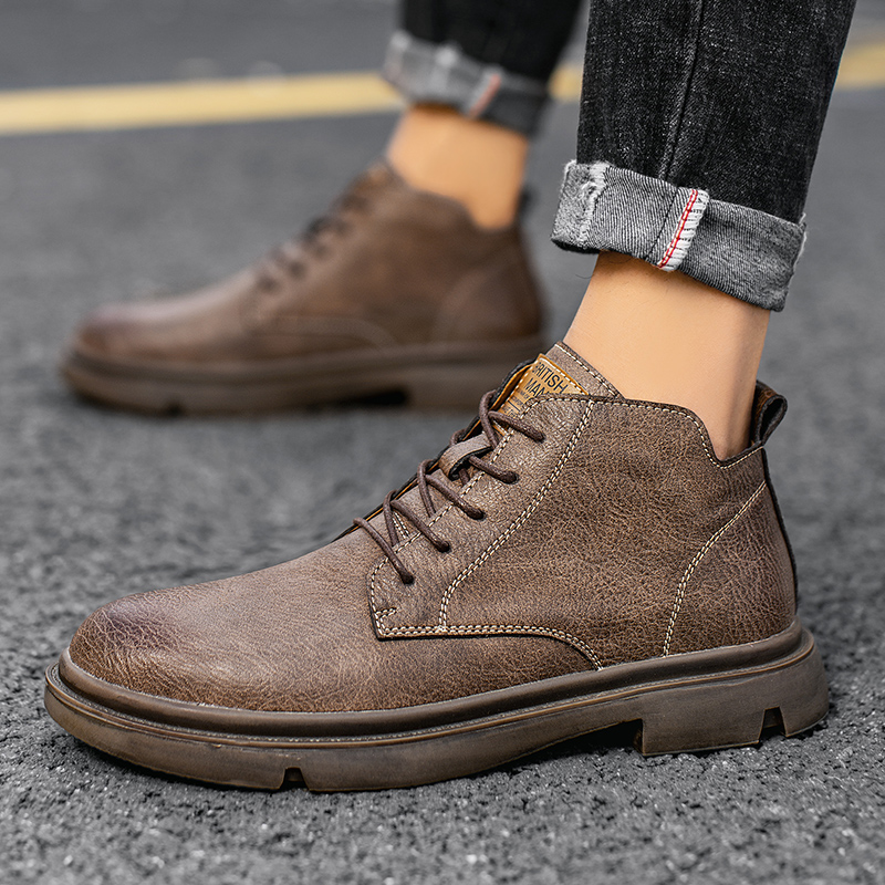 Locomotive riding shoes Men's spring Summer Korean version Bull Leather Breathable Locomotive Boots buckle Inn Highway Martin boots