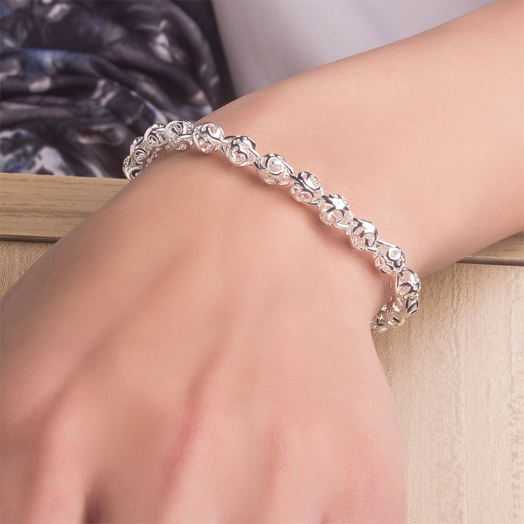 Original S990 Pure Silver Cut Out Ball Bracelet Wealth Rolling Round Beads Women's Exquisite Ball Sterling Silver Bracelet Korean Style Gift Original S990 Pure Silver Cut Out Ball Bracelet Wealth Rolling Round Beads Women's Exquisite Ball Sterling Silver Bracelet Korean Style Gift