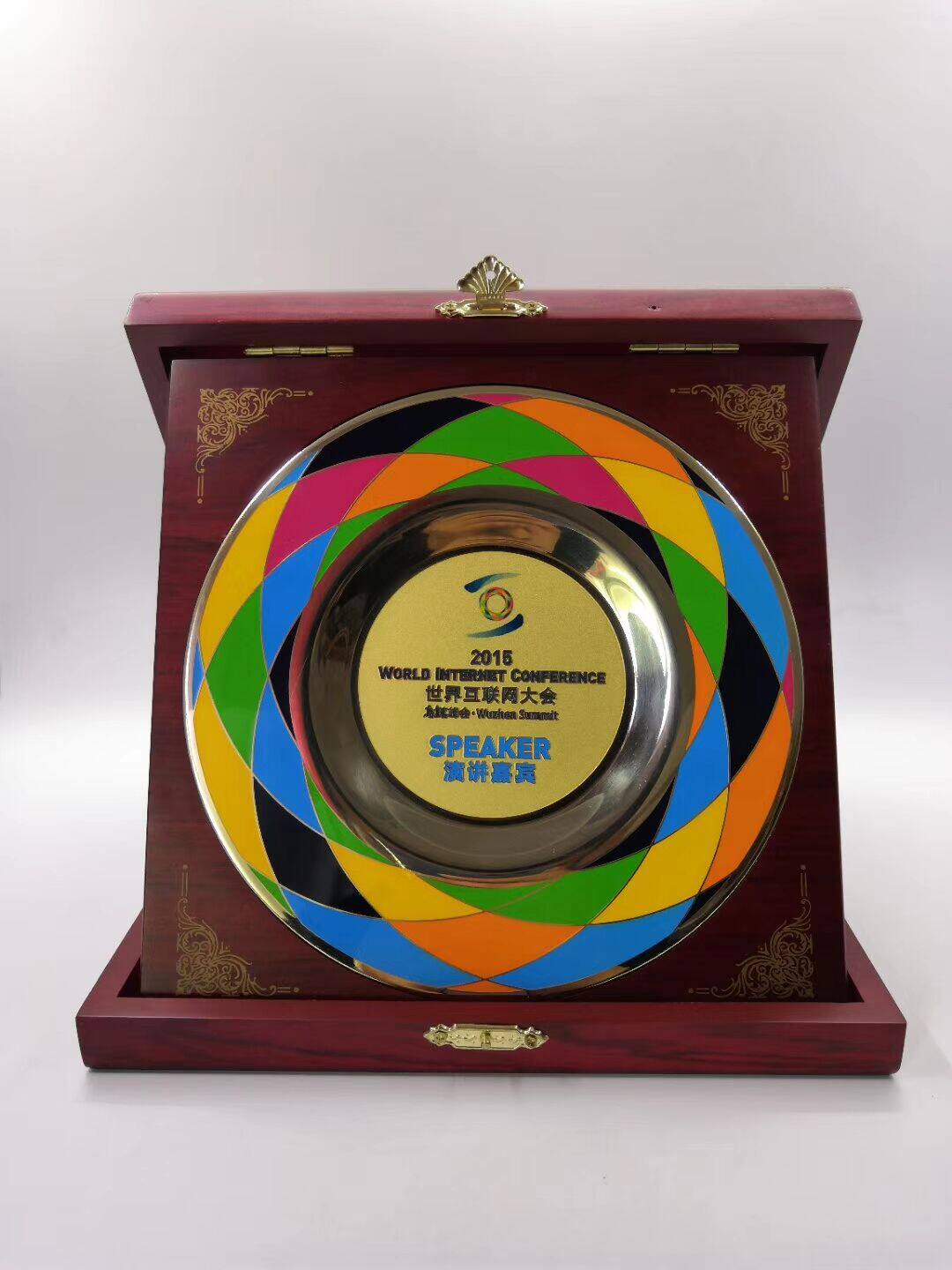 Manufacturers custom red bronze metal commemorative plate glorious retirement award plate company commemorative pure bronze award plate customized