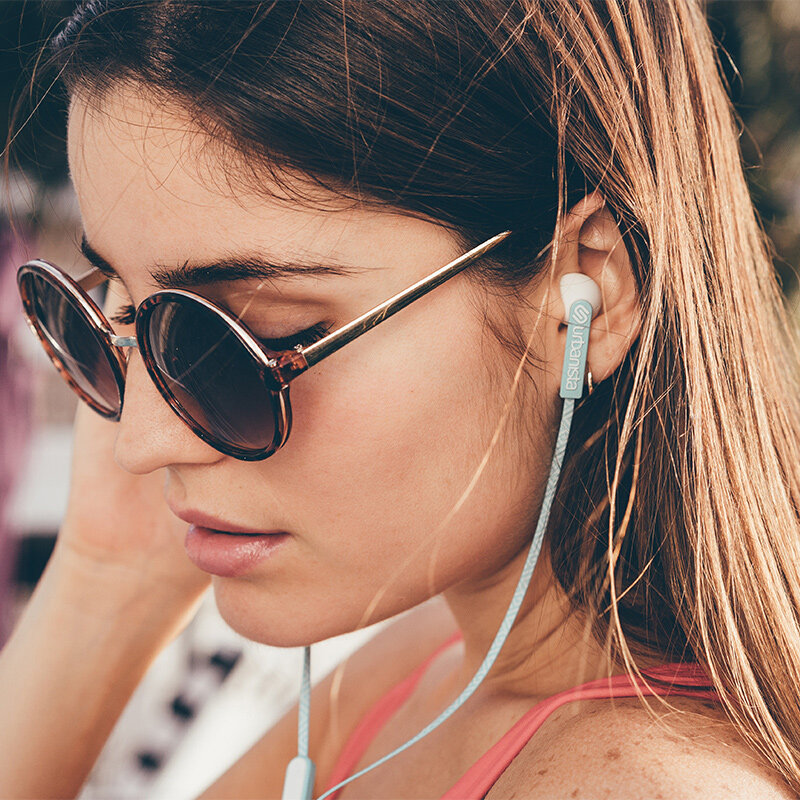 URBANISTA 爱班 SAN FRANCISCO 三藩市 面条线控 半入耳式耳机 天猫优惠券折后￥99包邮（￥169-70）多色可选
