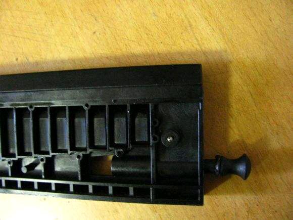 Up to 4 holes in the treble region of the chromatic harmonica improve ease of play